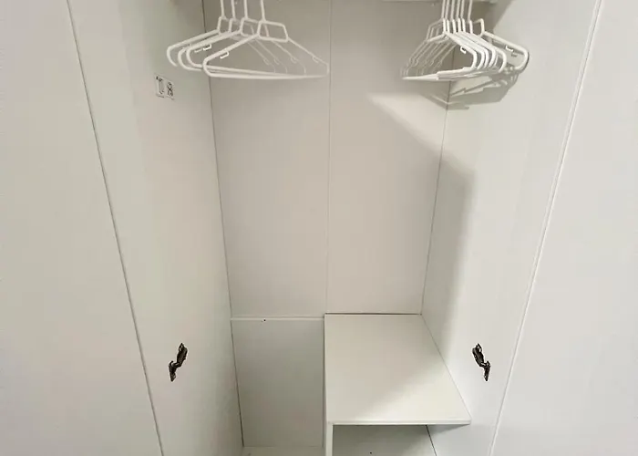 Апартаменты Spacious For 6 Near Center Of Брюссель