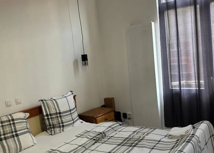 Suzanne House 아파트