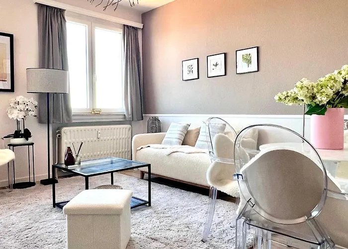 Lovely - Heart Of For 2 View Over The 아파트