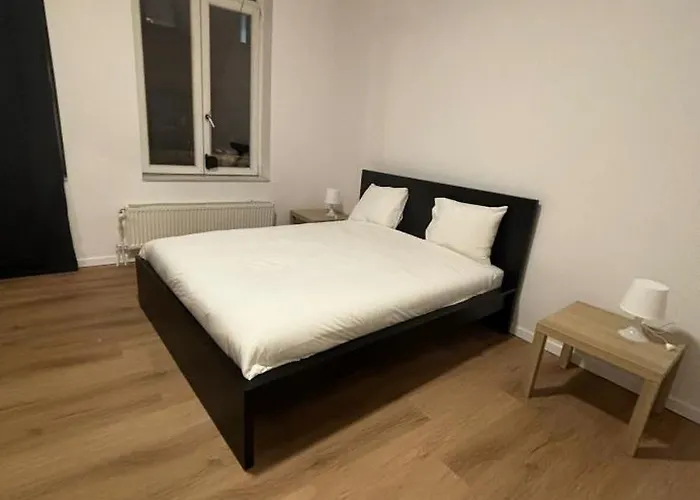 Luxury 3-bedroom With Beautiful Garden Space Appartamento *