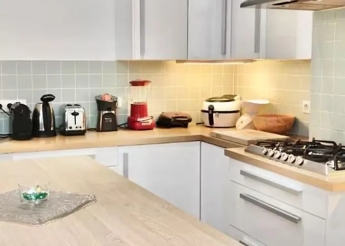 Spacious Terrace In The Heart Of Appartamento Bruxelles