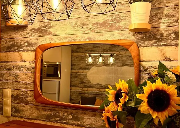 The Cozy Louise Nest *