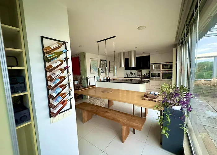 Vaste Et Somptueux A Appartement *