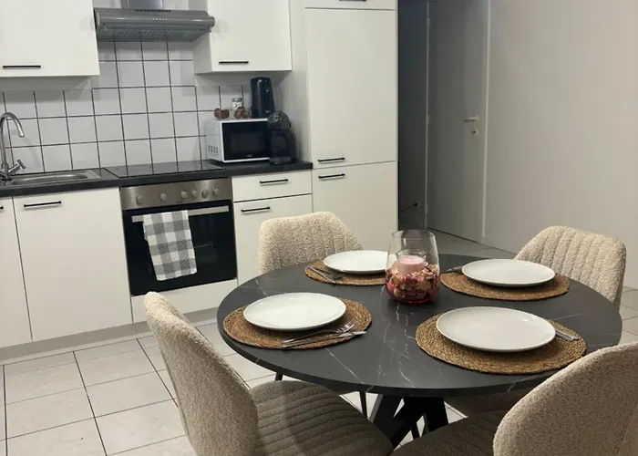 Appartement Modern 1br And Sofa Bed Near Airport Brussel