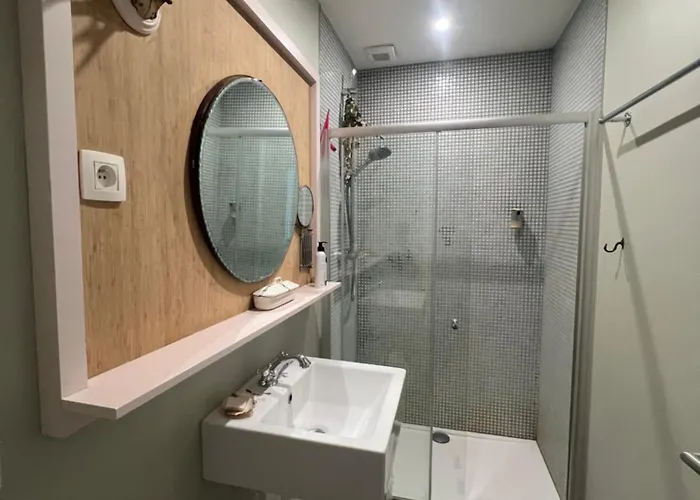 Cozy Studio-city Center דירה בריסל