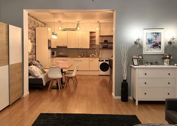 The Cozy Louise Nest Brussels