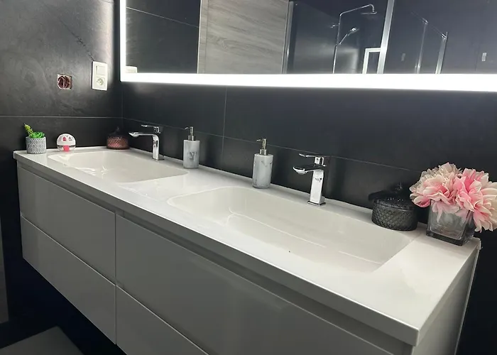 Luxurious * Брюссель