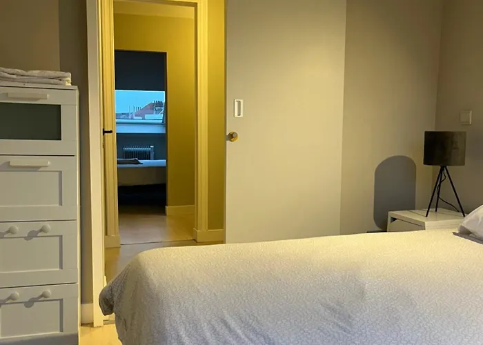 Apartment Center Flat