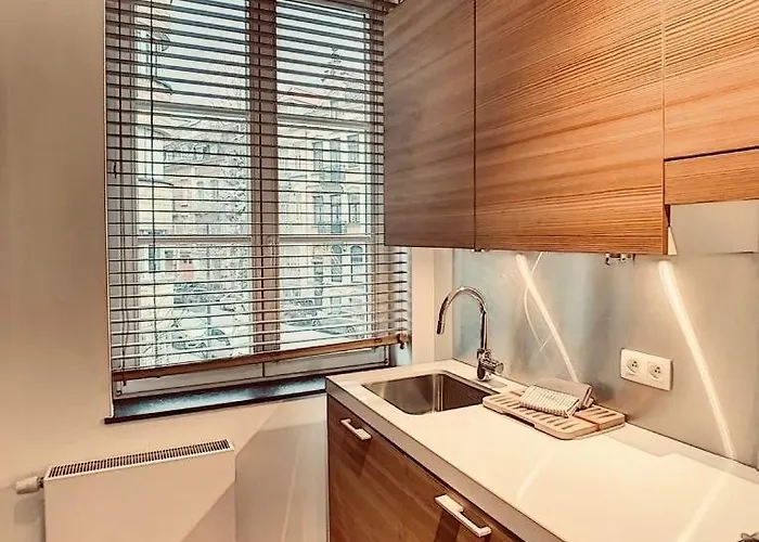 Loft A Stone's Throw From Place Brugmann