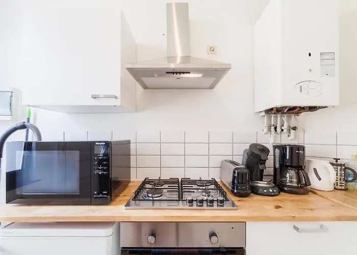 Apartamento 1 Bedroom W Kitchen And Bathroom In Trendy St Gilles *