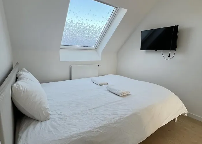 Chic & Bright Near Montgomery شقة