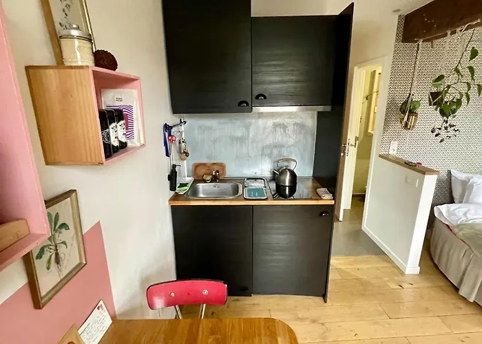 Cozy Studio-city Center דירה *