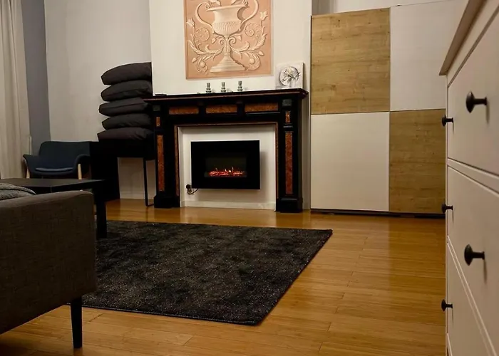 The Cozy Louise Nest *