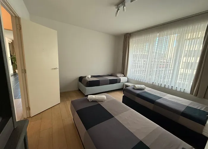 Stunning With 2 Bedrooms - Sleeps 6 Apartment *