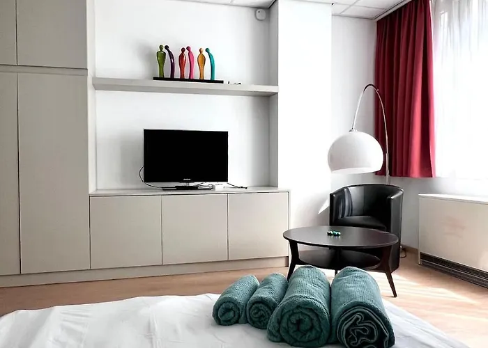 Stunning 2 Min From Grand Place * Брюссель