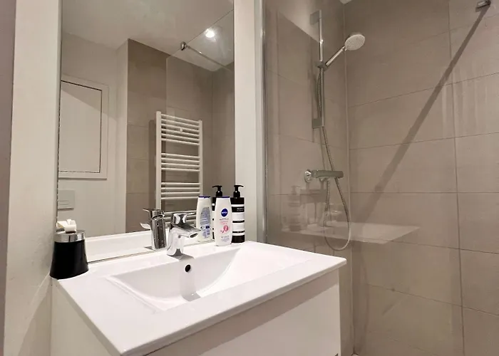 Lovely With Balcony By Grand Place For 4 Appartamento