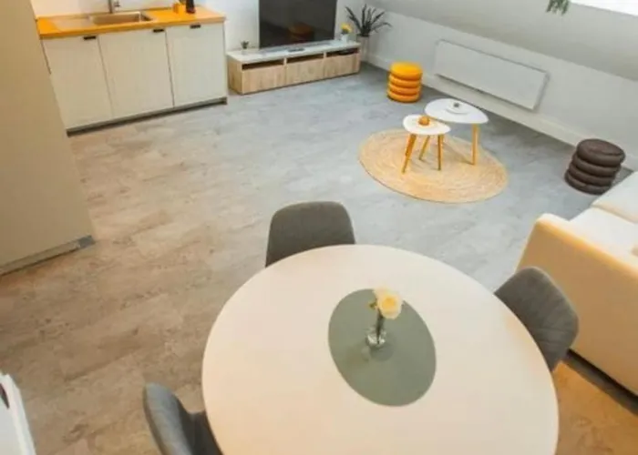 Elegant - Next From Grand Place, Netflix & Comfort * Bryssel