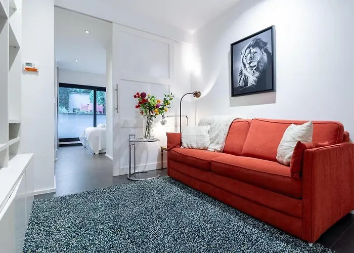 Luxury Deluxe Garden In Centre Apartmán *