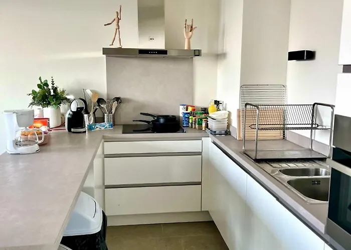 Elegant Near Atomium Ideal For Families Διαμέρισμα