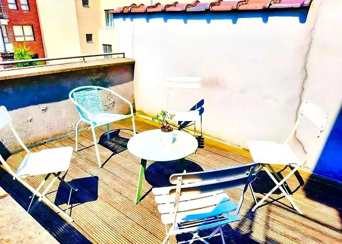 Spacious Terrace In The Heart Of