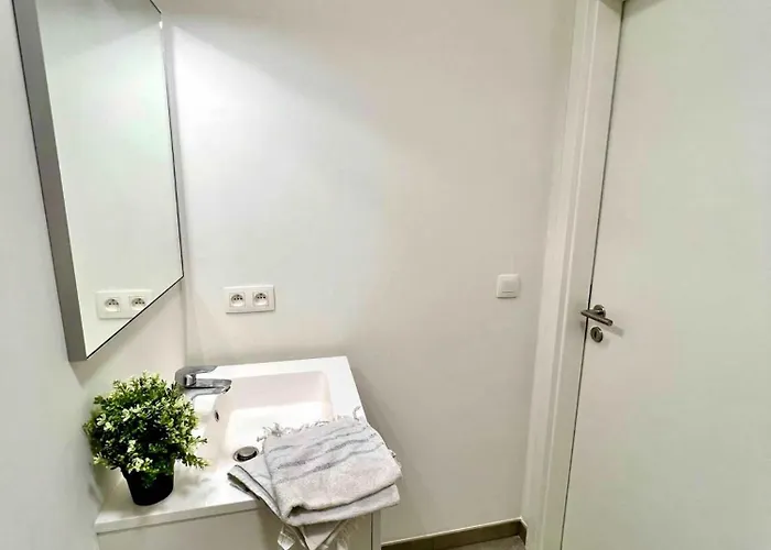 Elegant Near Atomium Ideal For Families 아파트 브뤼셀