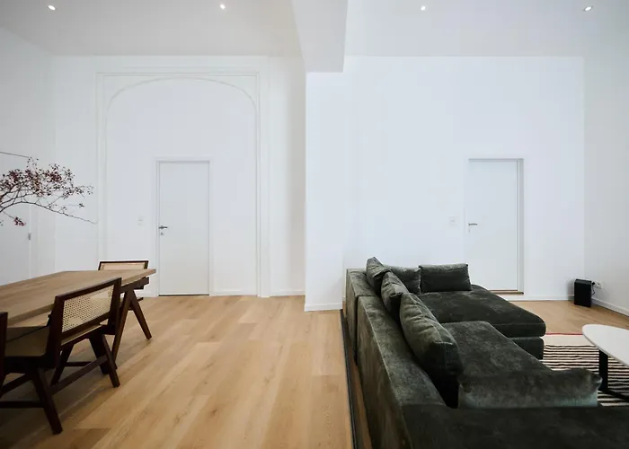 Toison D'or&saunna 2 *