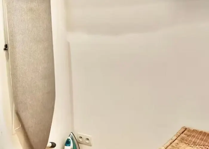 Spacious Terrace In The Heart Of *