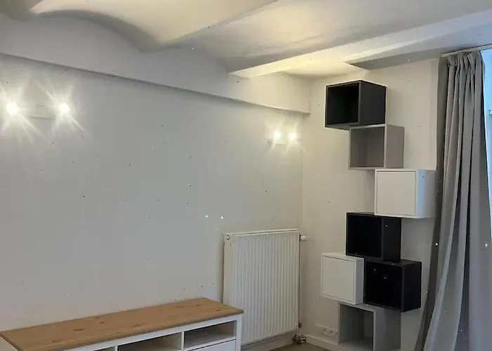 Large 3-bedroom In *