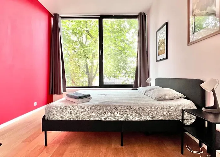 Bright Modern Loft In For 4 Bruxelles