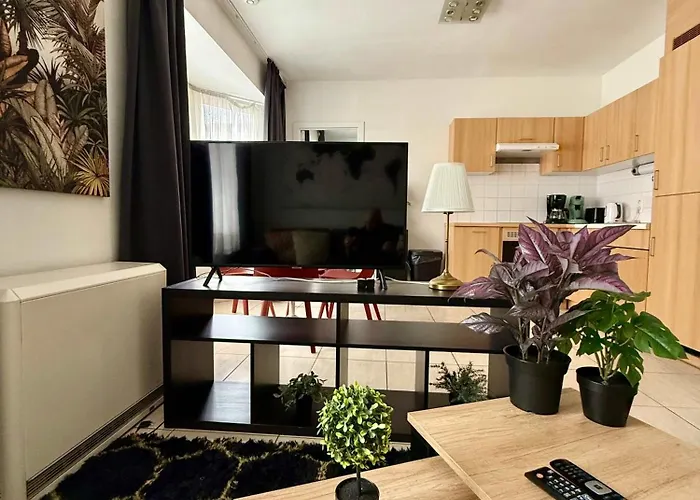 Elegant Close To The European Parliament Apartment Brüssel