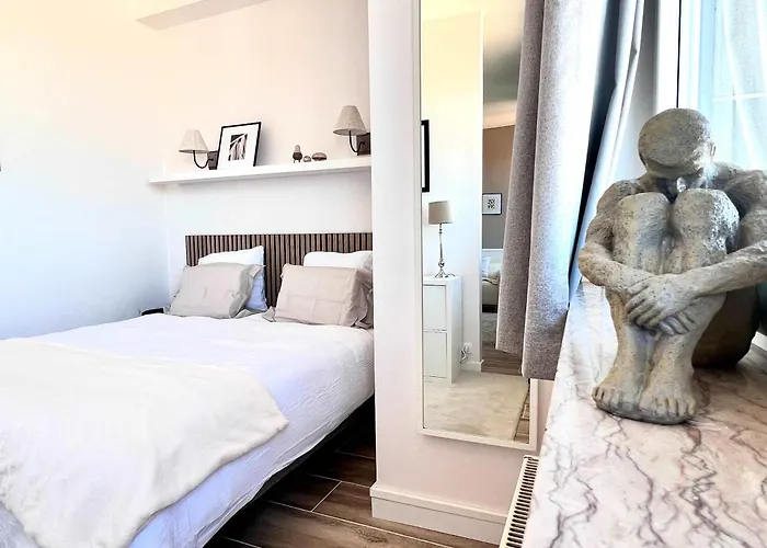 Daire Lovely - Heart Of For 2 View Over The