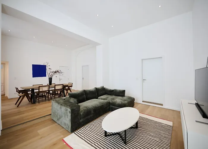 Toison D'or&saunna 2 Appartement