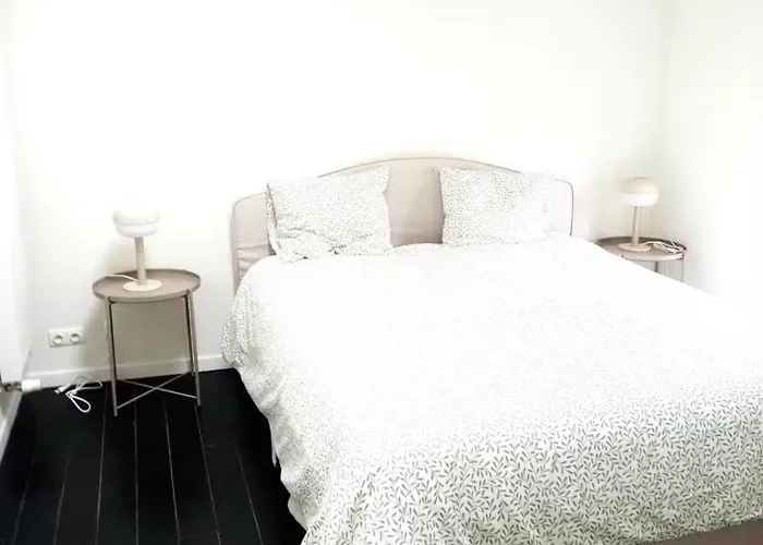 Spacious Terrace In The Heart Of Appartamento Bruxelles