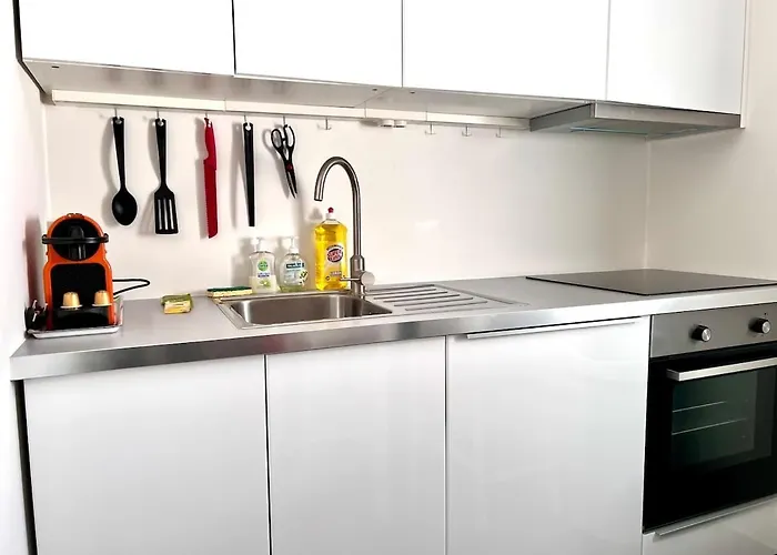 Chic Heart Of The With Balcony 布鲁塞尔