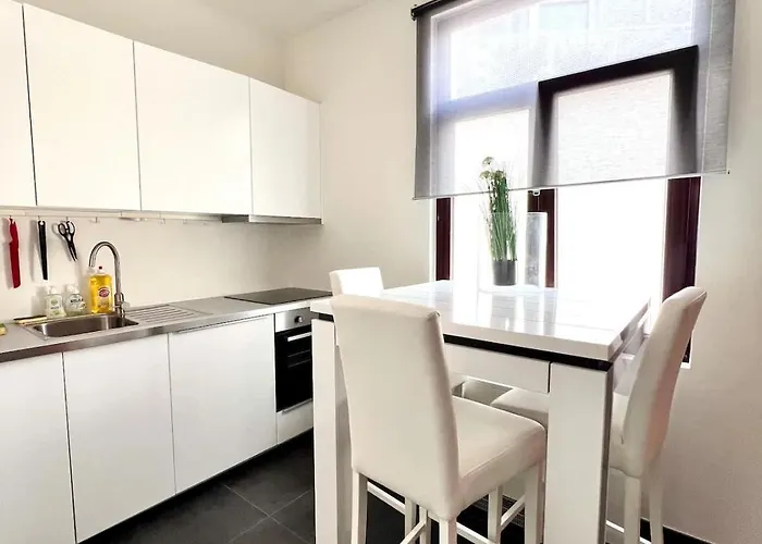 Chic Heart Of The With Balcony * Βρυξέλλες