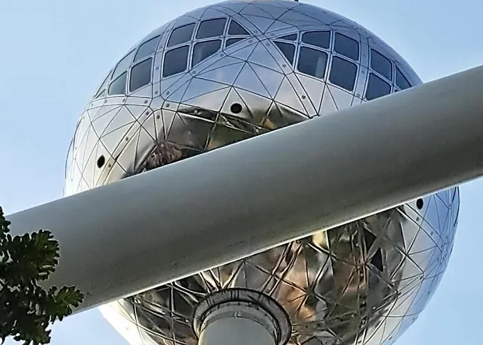 公寓 Bright And Cosy In *