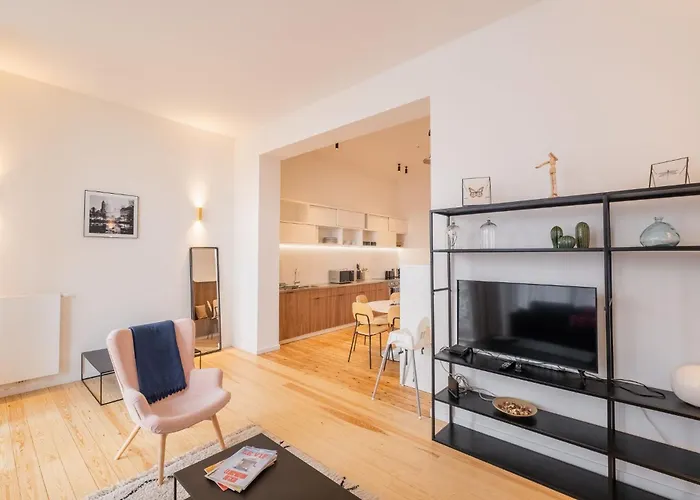 New Center Of Trendy St Gille * Bryssel