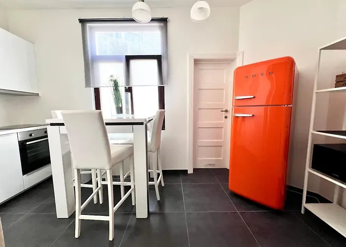 Chic Heart Of The With Balcony *