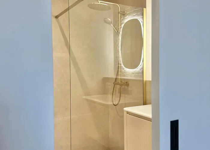 Duplex Design & Elegant Au Coeur De *