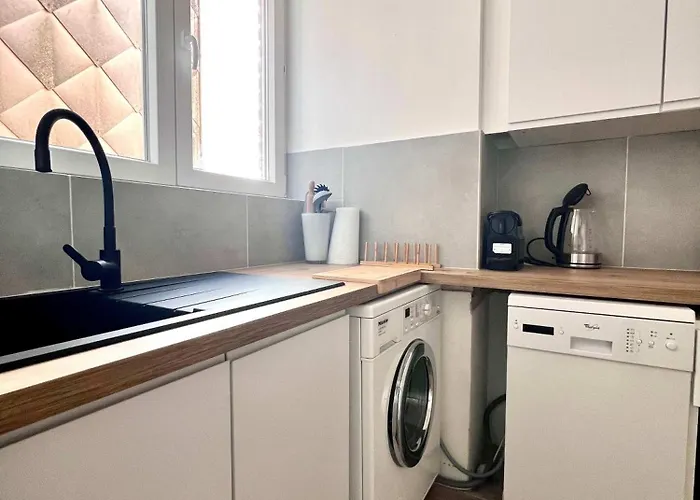 Lovely - Heart Of For 2 View Over The Apartamento Bruxelas