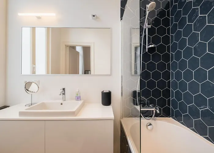 New Center Of Trendy St Gille Apartman *