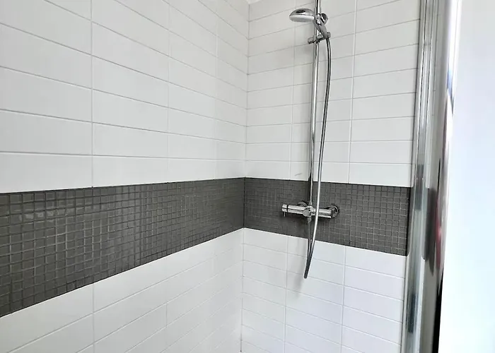 Chic Heart Of The With Balcony Βρυξέλλες