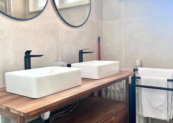 Daire Lovely - Heart Of For 2 View Over The