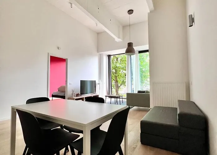 Bright Modern Loft In For 4 Bruxelles