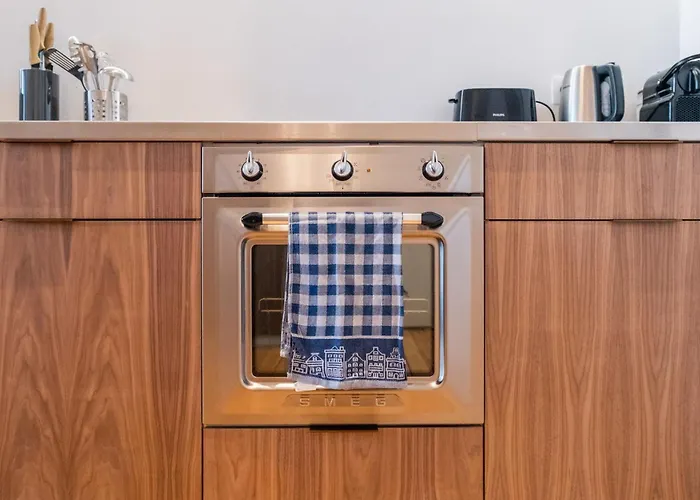 New Center Of Trendy St Gille * 布鲁塞尔