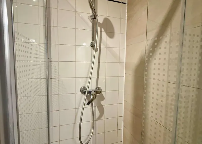 Elegant Close To The European Parliament Apartment