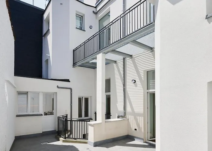 Appartement Toison D'or&saunna 2 *