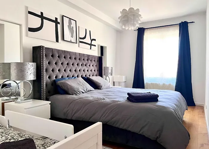 Appartamento Cosy Family For Up To 9 Guests Near Midi Station *