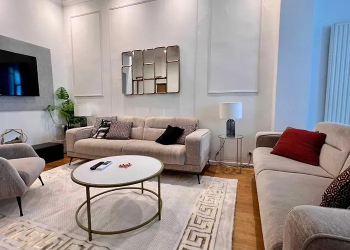 Appartamento Cosy Family For Up To 9 Guests Near Midi Station *