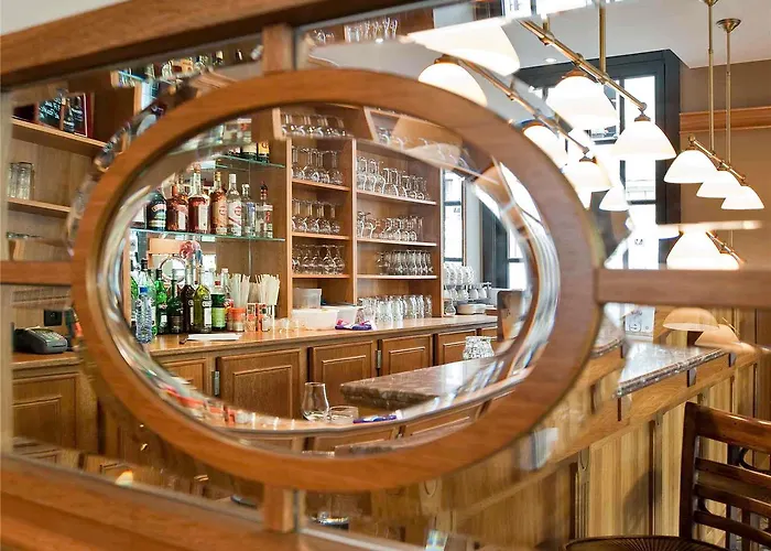 Ibis Off Grand'place 3*